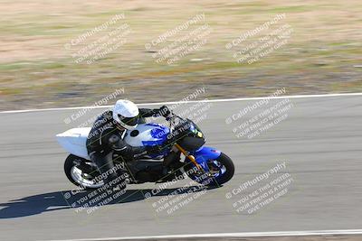 media/Feb-05-2023-Classic Track Day (Sun) [[c35aca4a42]]/Group 2/session 1 turn 9/